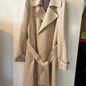 Theory Tan Trench Coat with Belted Waist and Wide Lapels